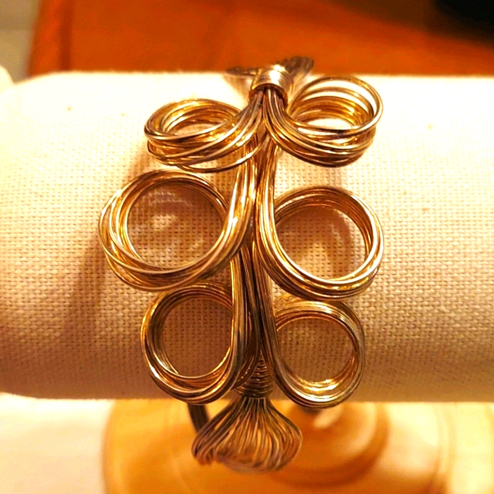 Funky Cuff